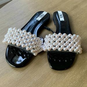 Zara Pearl and Black Slides